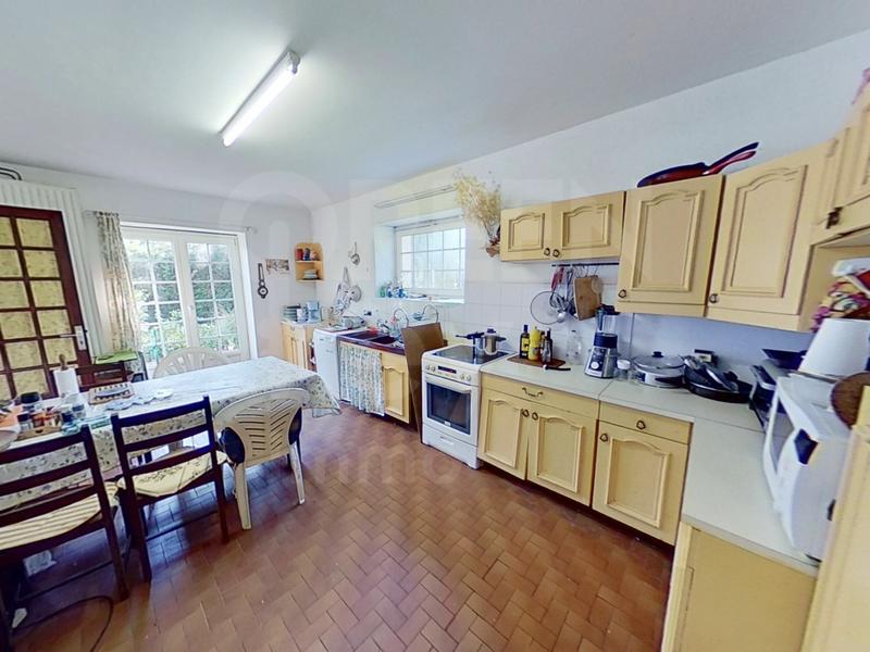 Maison - 197 m² - 5 pièces