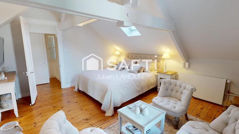 Villa - 180 m² - 9 pièces