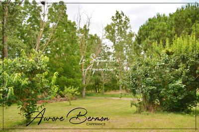 Propriété - 253 m² - 5 pièces