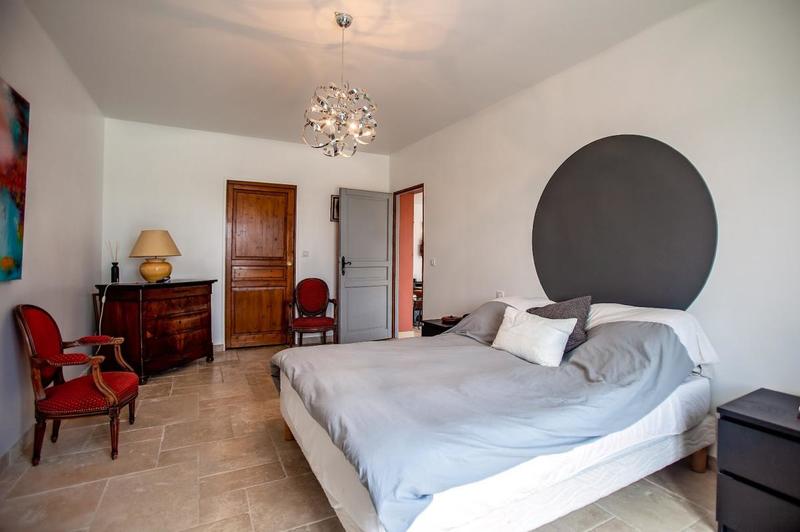 Villa - 195 m² - 5 pièces