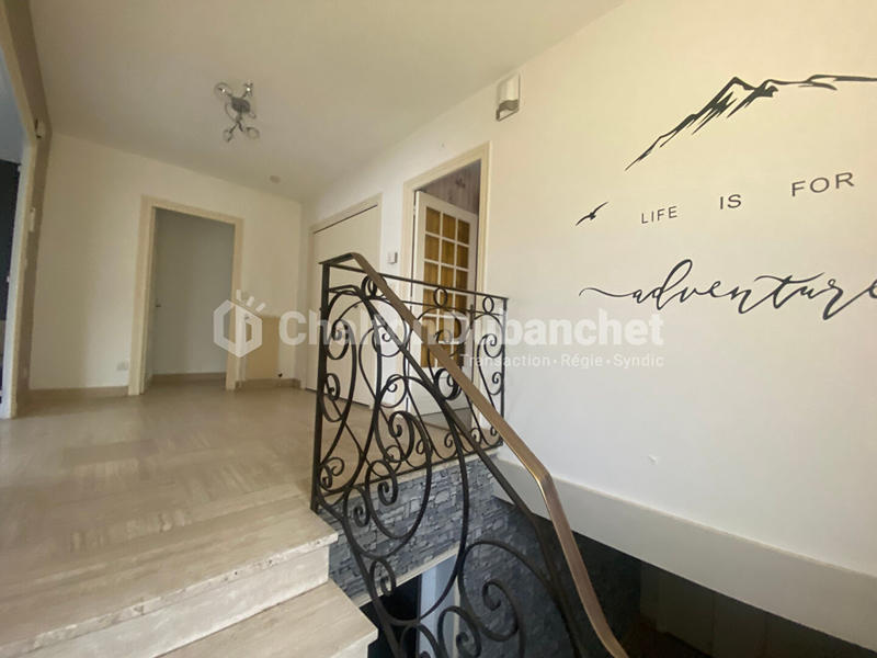 Maison - 130 m² - 5 pièces
