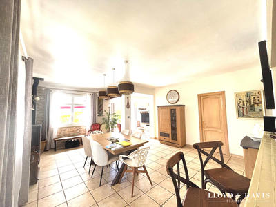 Maison contemporaine - 145 m² - 6 pièces