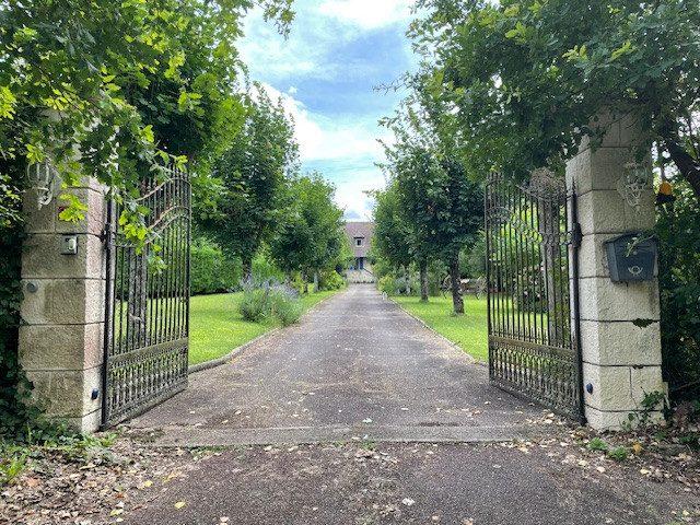 Maison traditionnelle - 140 m² - 5 pièces