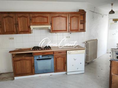 Immeuble - 93 m² - 5 pièces