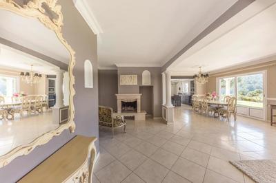 Villa - 188 m² - 7 pièces