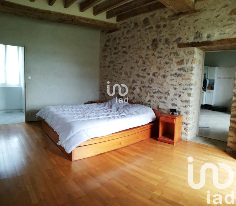 Maison - 370 m² - 10 pièces