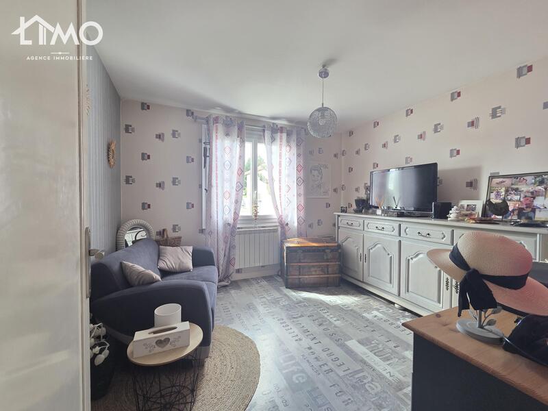 Maison traditionnelle - 108 m² - 6 pièces