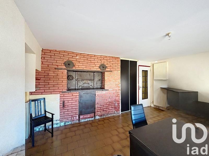 Maison - 180 m² - 8 pièces