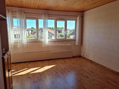 Appartement - 72 m² - 3 pièces