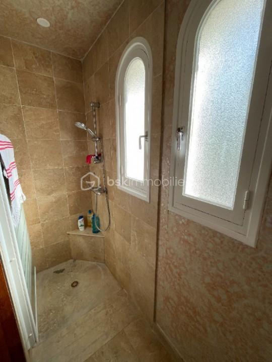 Villa - 175 m² - 7 pièces