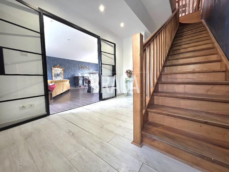 Maison - 105 m² - 4 pièces