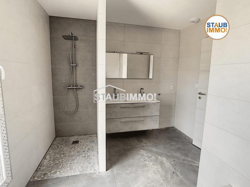 Maison - 107 m² - 5 pièces