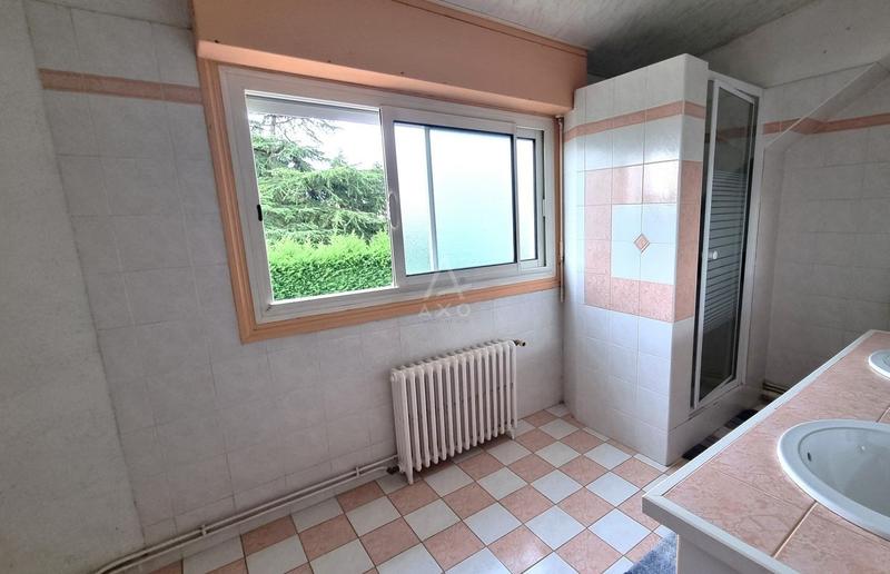 Maison - 173 m² - 6 pièces