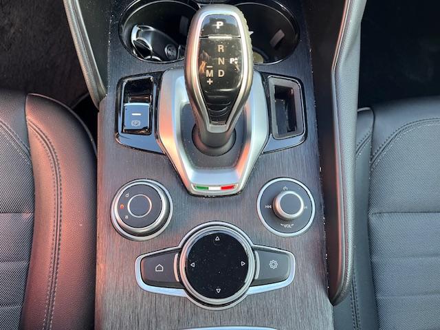 Alfa Romeo Giulia 2.0 Tb 200 ch At8 Super