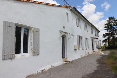 Maison - 300 m² - 12 pièces