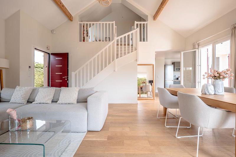 Maison - 147 m² - 5 pièces