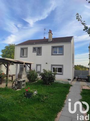 Maison - 115 m² - 6 pièces