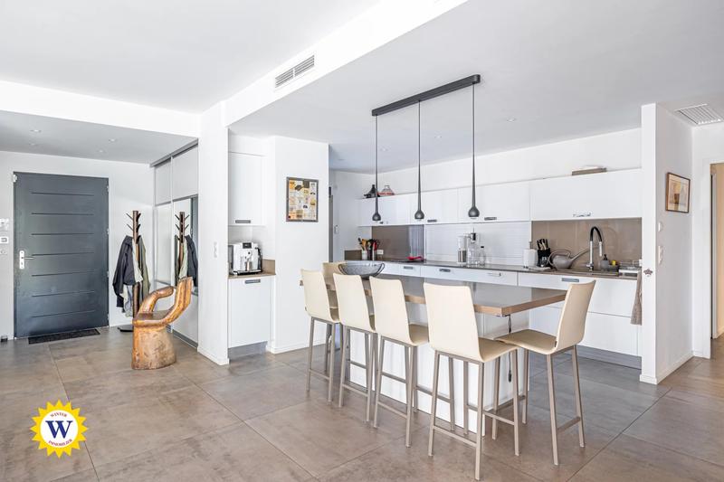 Maison - 194 m² - 5 pièces