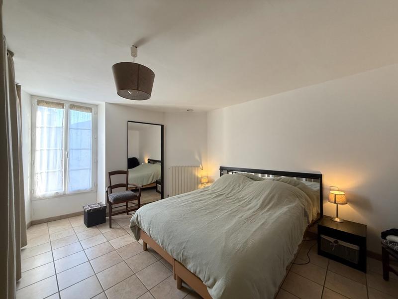 Maison - 345 m² - 13 pièces