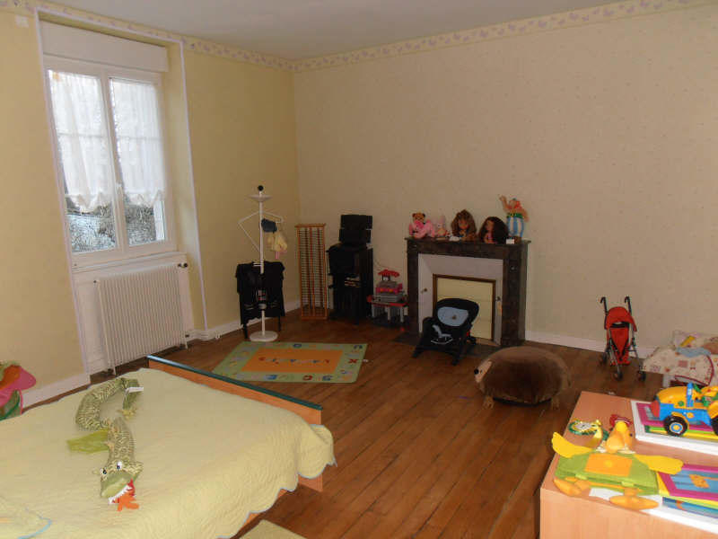 Maison - 260 m² - 8 pièces