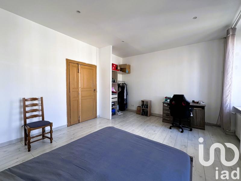 Maison - 185 m² - 5 pièces