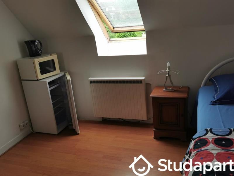 Chambre - 12 m² - 1 pièce