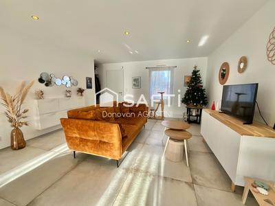 Maison - 98 m² - 5 pièces