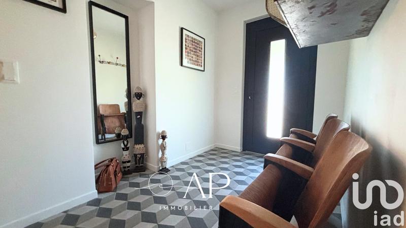 Maison - 181 m² - 7 pièces