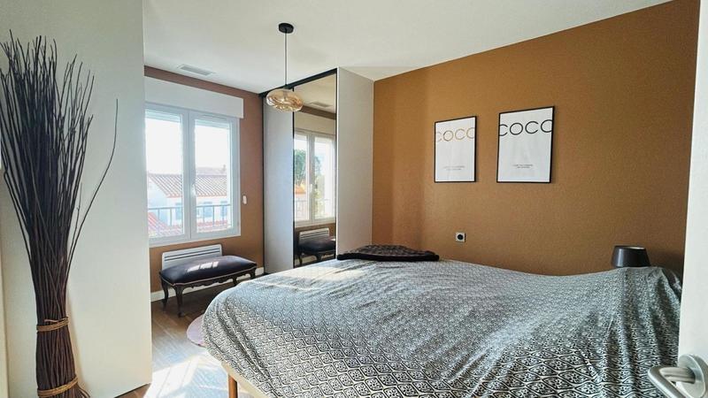 Appartement - 95 m² - 4 pièces