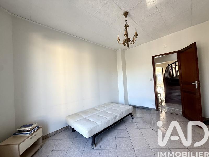 Maison - 163 m² - 6 pièces