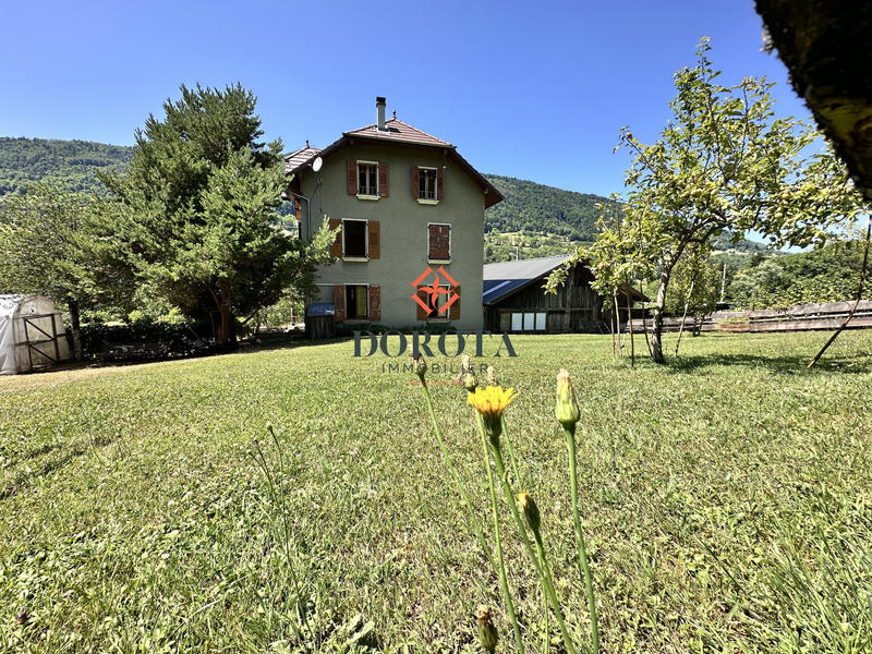 Maison ancienne - 141 m² - 6 pièces