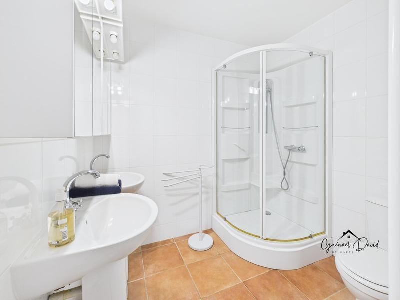 Appartement - 60 m² - 2 pièces