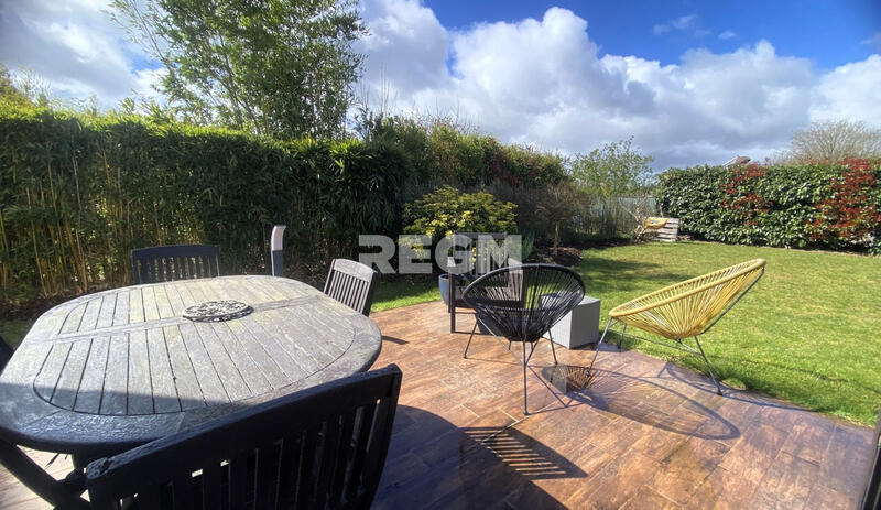 Maison - 140 m² - 5 pièces