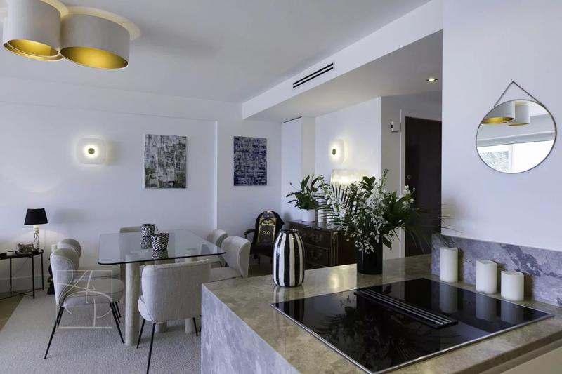 Appartement - 113 m² - 4 pièces