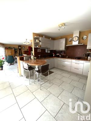 Maison - 136 m² - 5 pièces