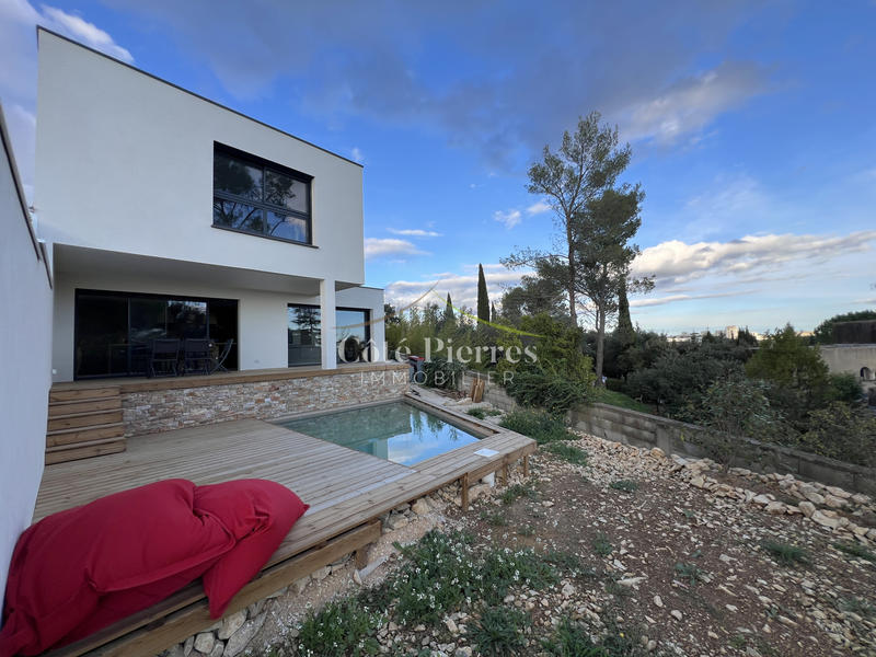 Villa - 137 m² - 5 pièces