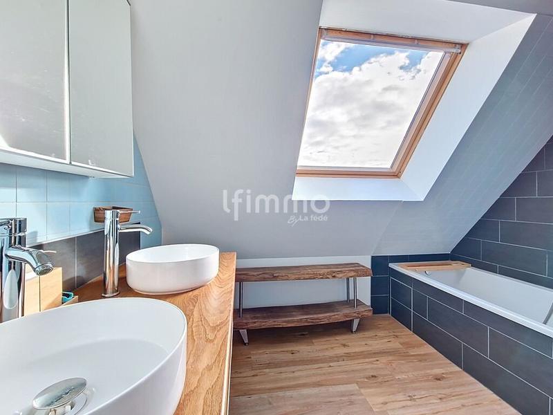 Maison - 140 m² - 6 pièces