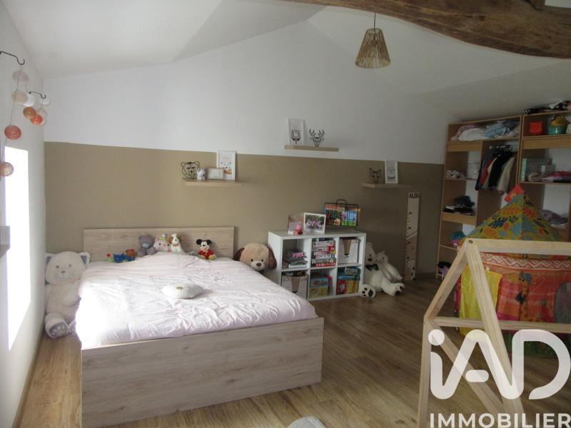 Maison - 174 m² - 6 pièces