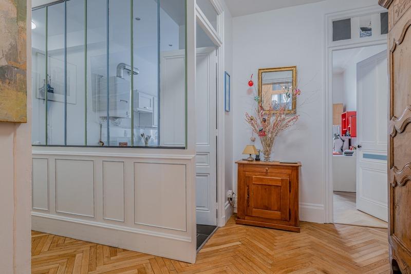 Appartement bourgeois - 139 m² - 4 pièces