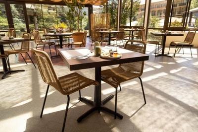 Manoir - 5 000 m² - 200 pièces