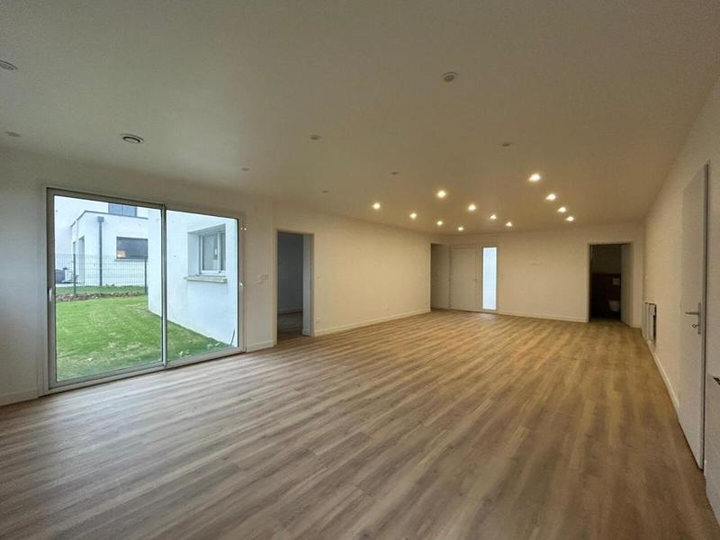 Maison - 123 m² - 5 pièces
