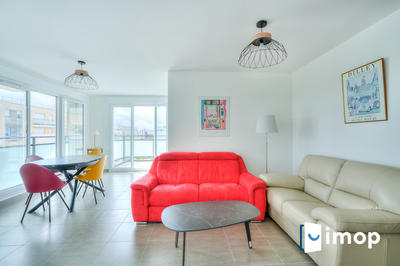 Appartement - 77 m² - 4 pièces