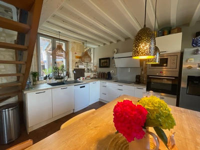 Maison - 170 m² - 9 pièces