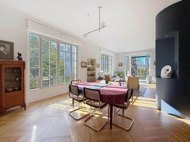 Appartement - 139 m² - 4 pièces