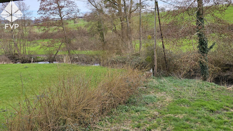 Propriété - 137 m² - 7 pièces