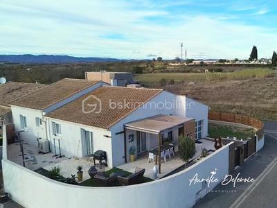 Maison traditionnelle - 135 m² - 6 pièces