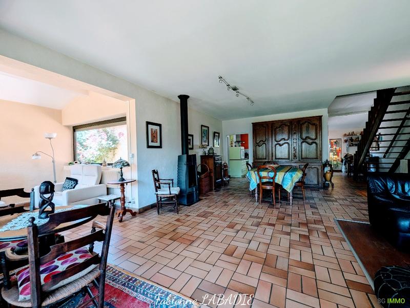 Villa - 180 m² - 7 pièces