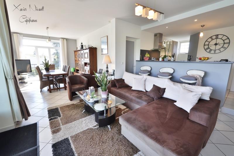 Maison - 102 m² - 4 pièces