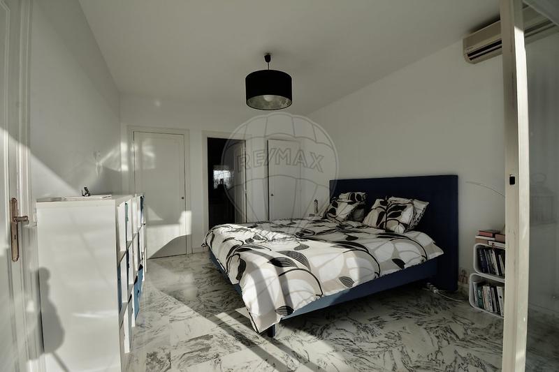 Appartement - 101 m² - 4 pièces