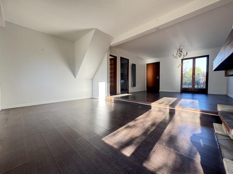 Maison - 118 m² - 6 pièces